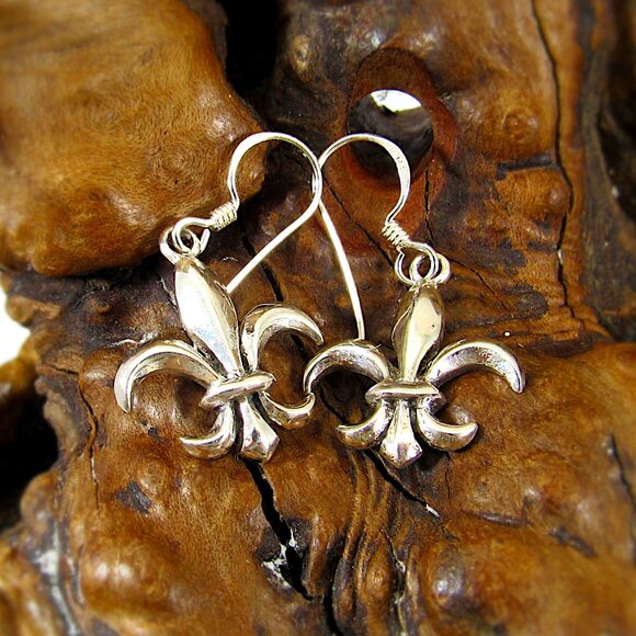 Solid 925 Sterling Silver Fleur-De-Lis Drop Dangle Hook Earrings - French Symbol - Picture 3 of 9